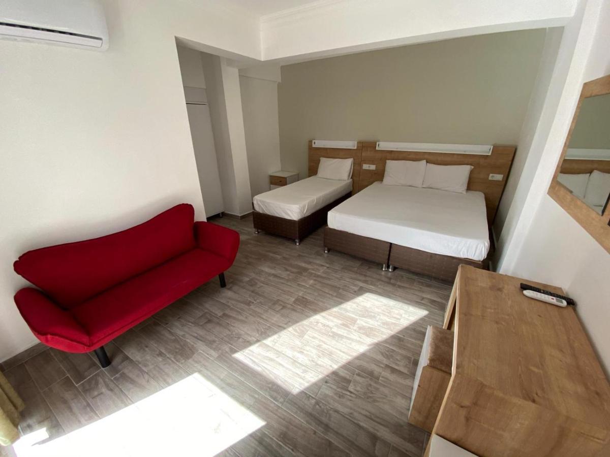 Bella Rose Hotel Cedit 外观 照片